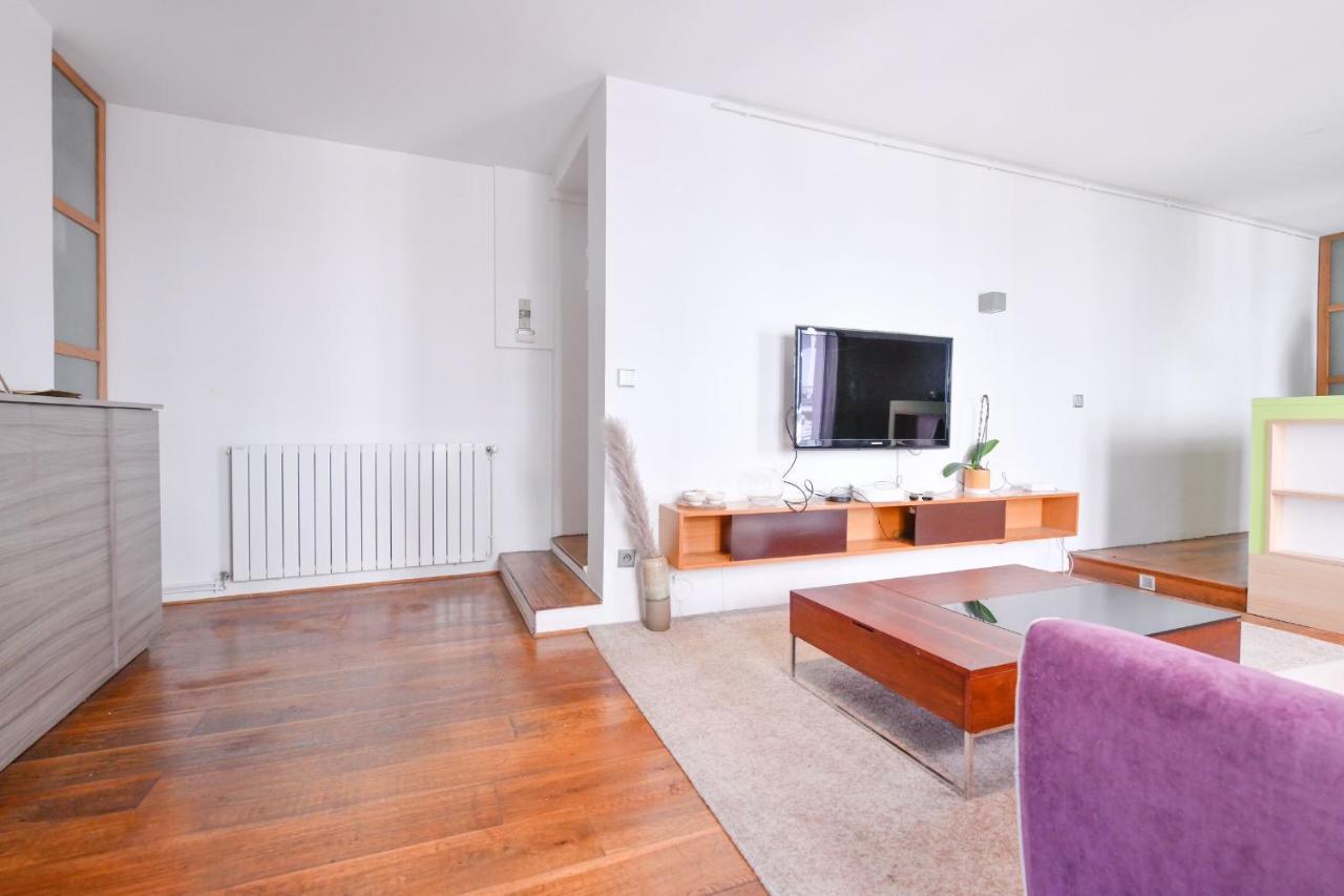 شقة Loft Lumineux Hyper Centre Vincennes Rer A 5 Min - Parking Gratuit المظهر الخارجي الصورة